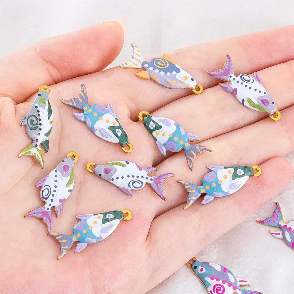 2 pendenti a goccia di olio di squalo di cartone animato dipinto in acciaio inossidabile per gioielli fai da te che realizzano accessori per collane e orecchini