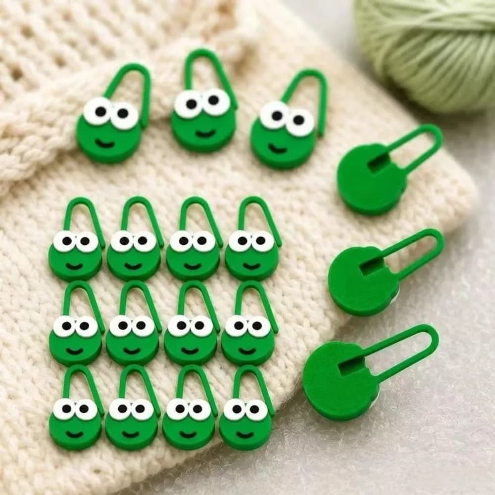 16Pcs Plastic Locking Stitch Markers Locking Frog Shape Crochet Needle Clips Handmade Tool Reusable Knitting Stitch Markers
