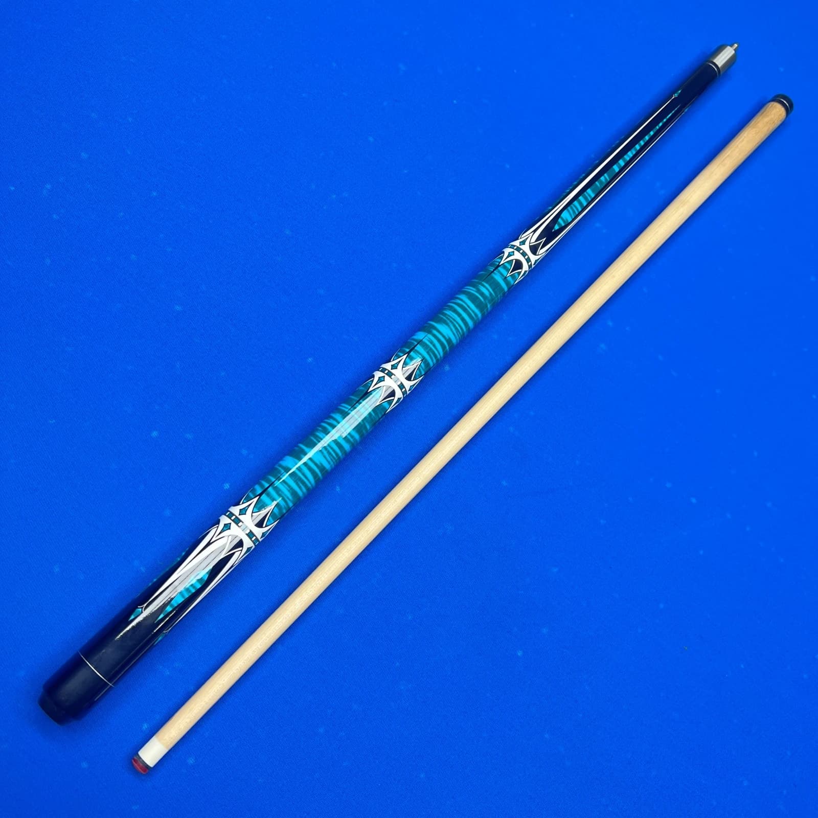 58 Inch Limited Edition Pro Pool Cue Stylish Pattern 13mm Tip Heavy Duty Recycled Wood English Pool Reinforced Joint Casual Gift