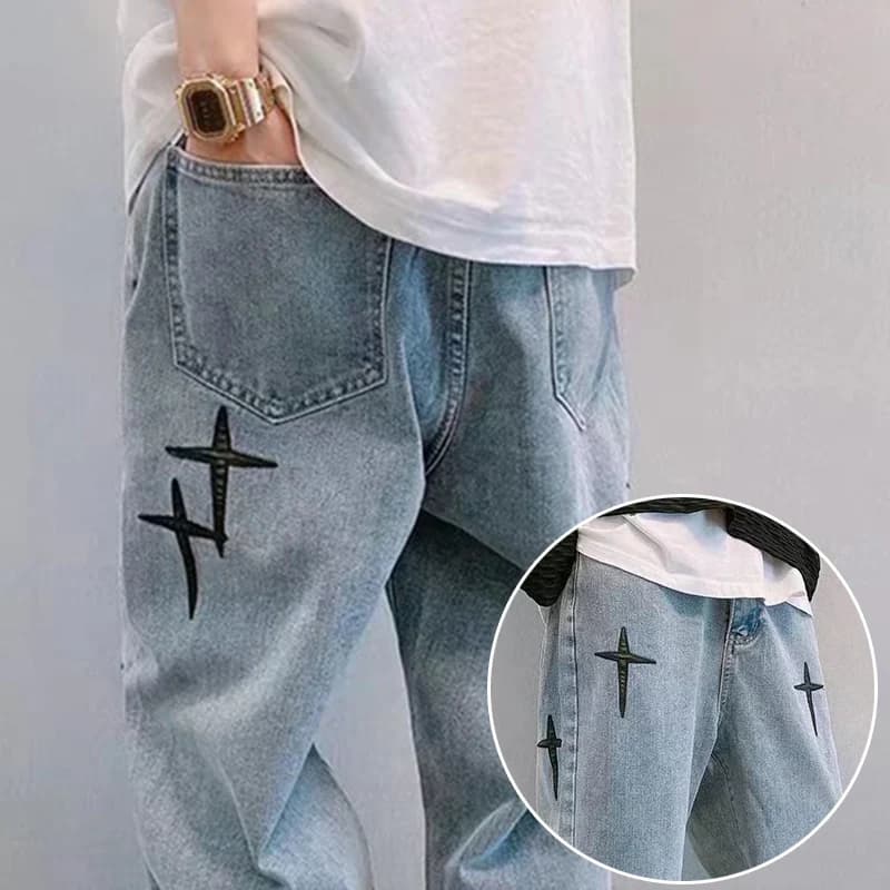 Pantaloni da uomo alla moda stile Cool 2024 blu Denim pantaloni larghi a gamba larga Streetwear Cross Star Sticker ricamo Design Jeans uomo