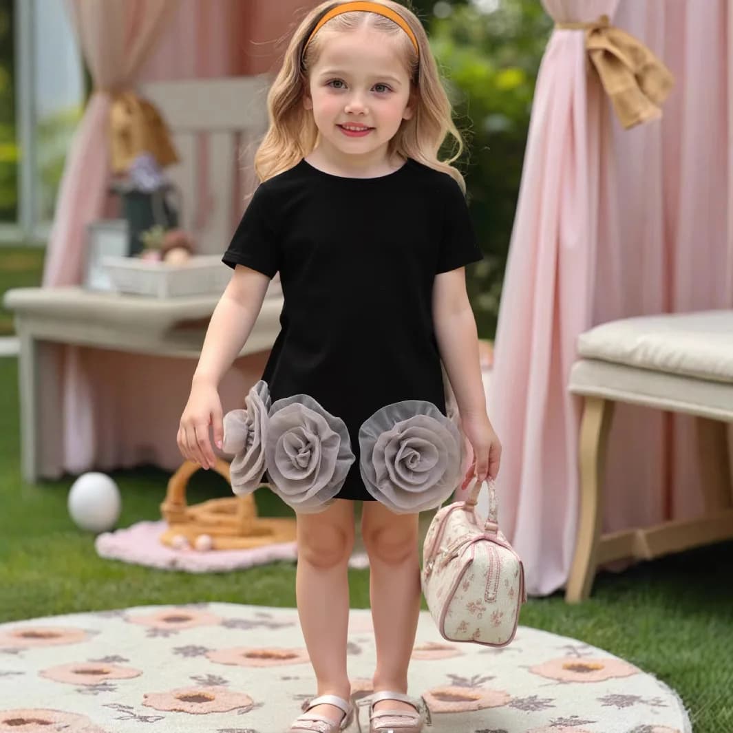 2025 Abito estivo nuovo da ragazza Maglia con giunture Manica corta Dolce e carino Rosa Moda elegante