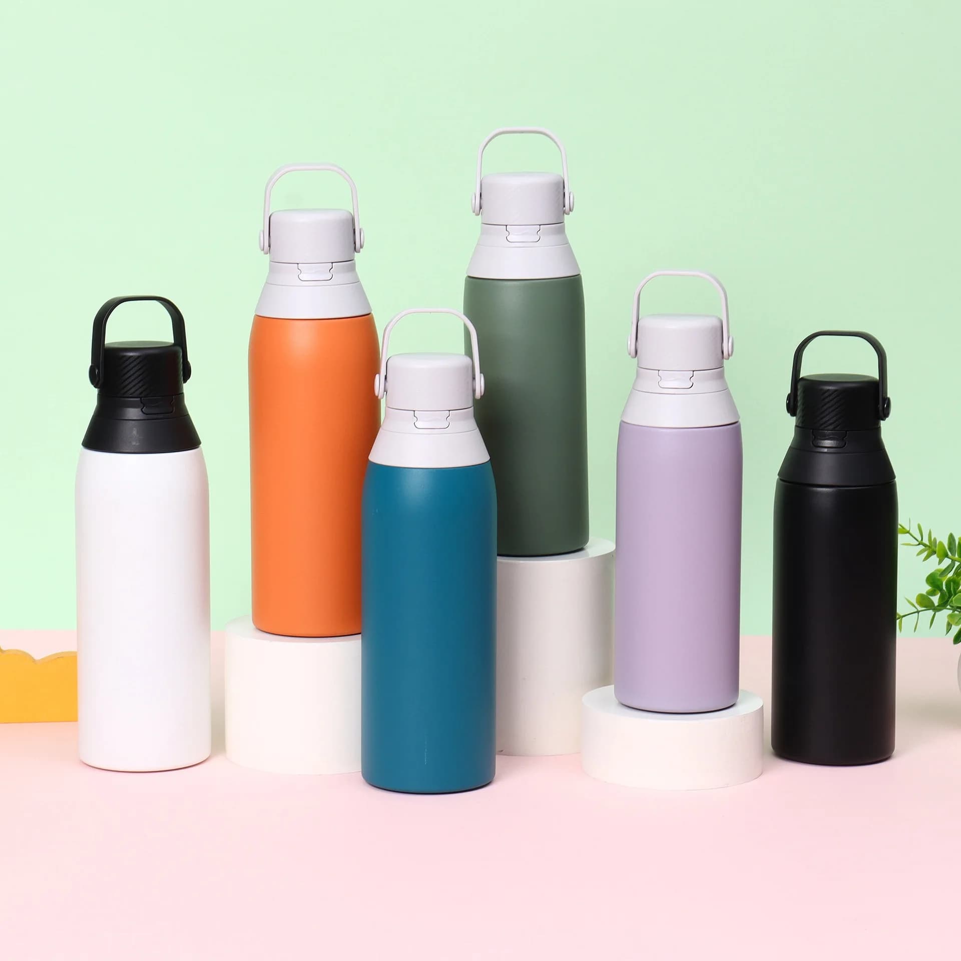 New Creative Portable Insulated Cup Made of 304 Stainless Steel with Large Capacity, Bouncy Water Cup, Outdoor Portable Sports