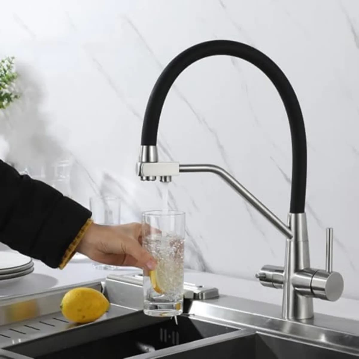 Kitchen Modern Copper Faucet Purification Drinking Water Pull-Out Sink Hot and Cold Pure Water Direct Drinking Faucet