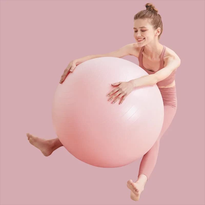 Multifunctional PVC Explosionproof Yoga Ball Fitness Relaxation Ball With Smooth Surface Large Elastic Ball For Weight Loss