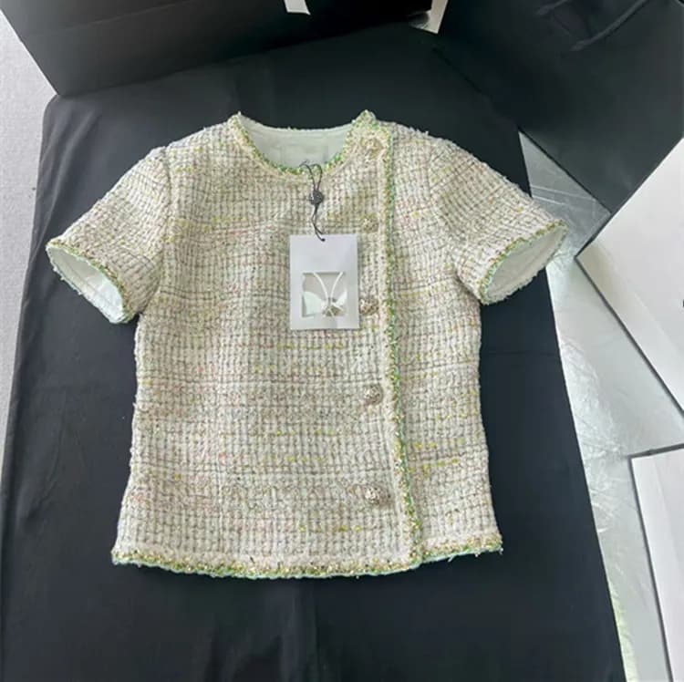 Collezione Personalizzata Moda Femminile Europea Primavera 2026: Set Elegante con Cappotto in Tweed a Maniche Corte e Gonna