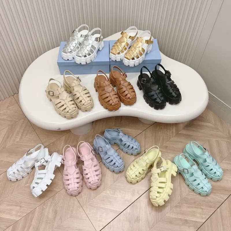 Sandali di Lusso Firmati, Scarpe Casual da Donna con Suola Spessa, Marrone, Bianco, Oro, Argento, Sandali di Lusso Famosi