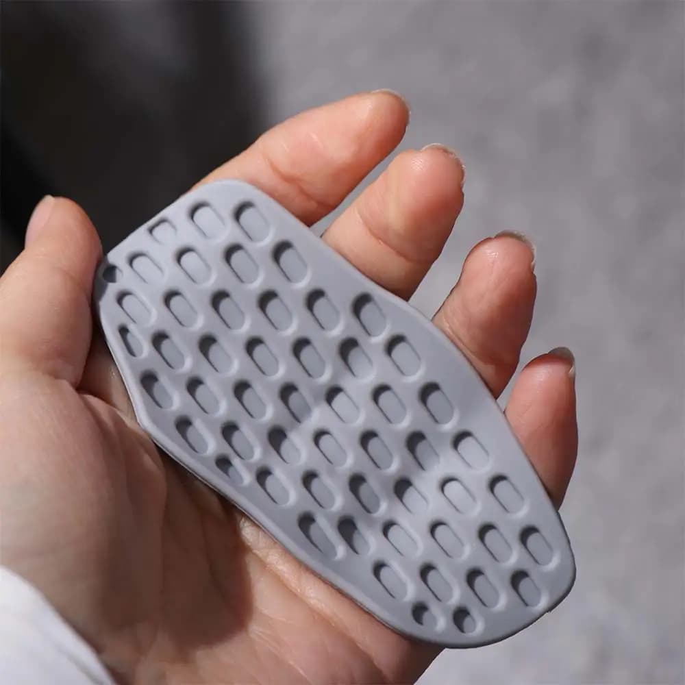 1 Pair Ergonomic Weight Lifting Grips Anti-slip Honeycomb-shaped Workout Gym Gloves Elastic Thicken Silicone Palm Grips
