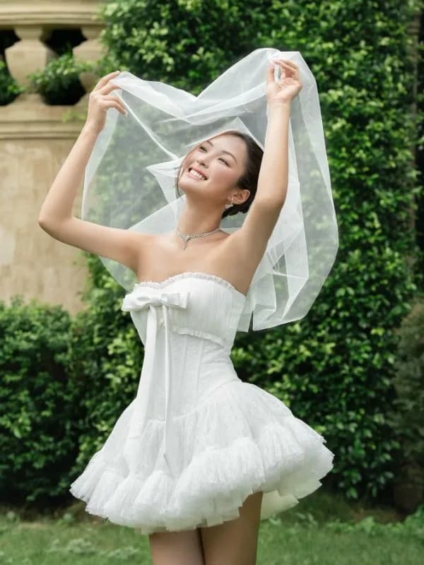 Abito da ballo bianco in pizzo stile dolce con gonna a sirena, senza spalline, a vita media, per compleanno, modello Pure Desire Fairy Puffy Skirt