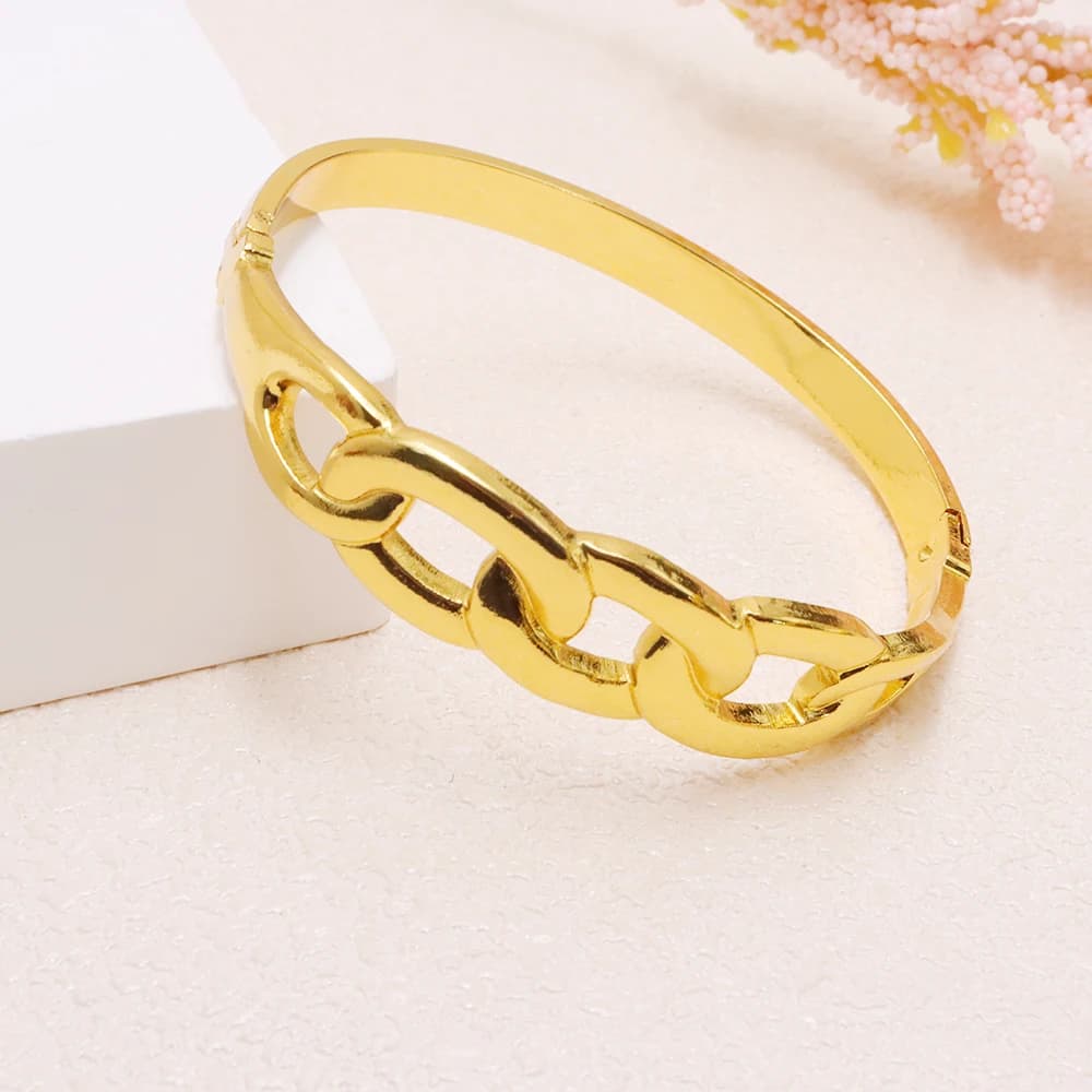 Bracciale di Lusso in Acciaio Inossidabile Placcato Oro, Elegante Design a Catena Traforata a Nido d'Ape, Braccialetto alla Moda per Donne