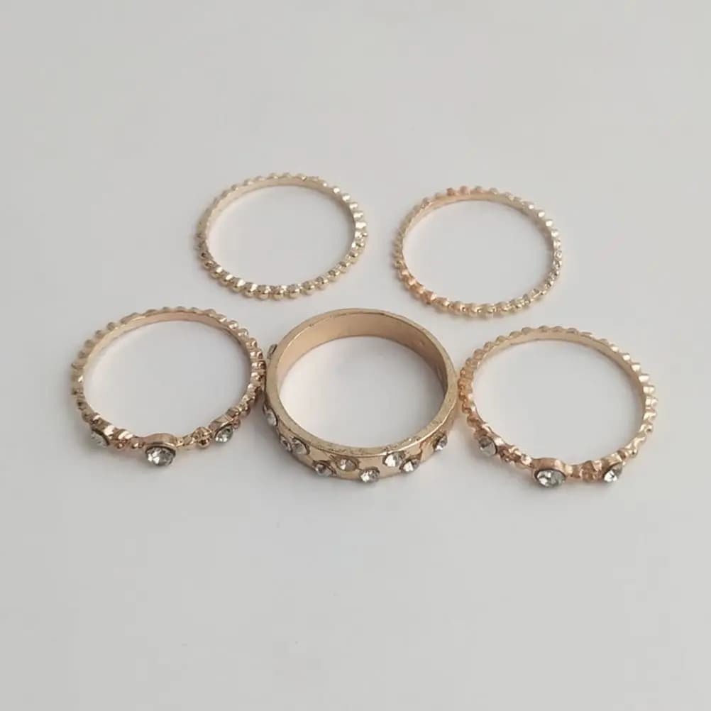 5Pcs Chic Finger Rings Rhinestone Inlaid Alloy Delicate Stylish Rings for Women All-Match Birthday Valentine Gift