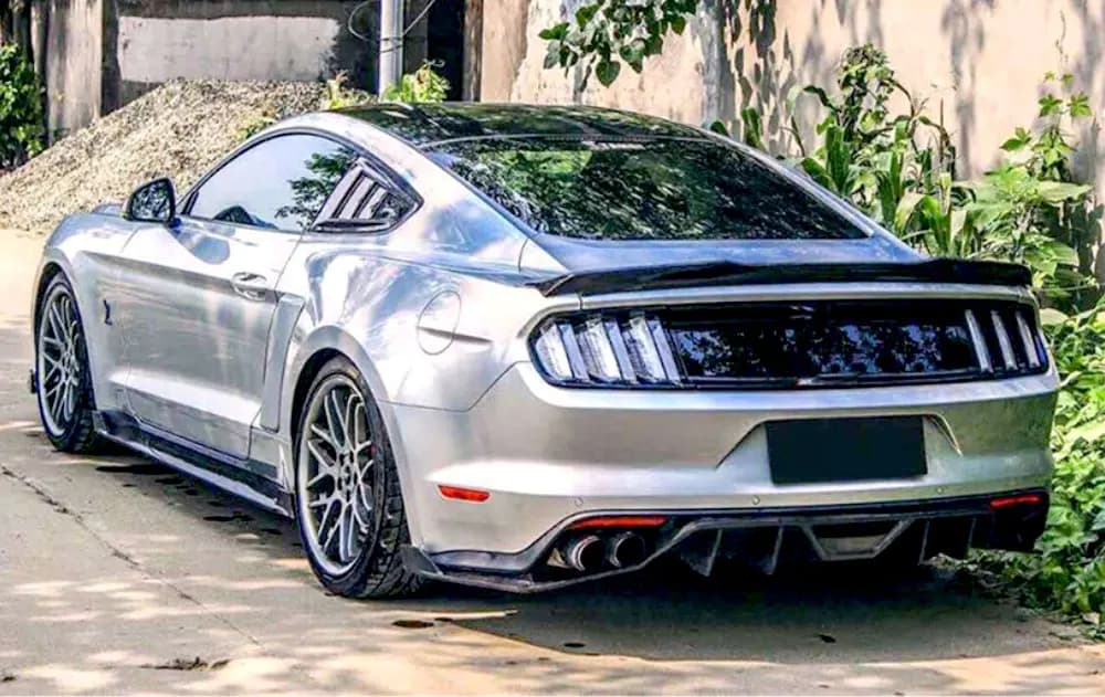 Kit corpo ala spoiler ala posteriore in fibra di carbonio per Ford Mustang GT Coupe 2015-2017 Spoiler ala labbro coperchio bagagliaio posteriore