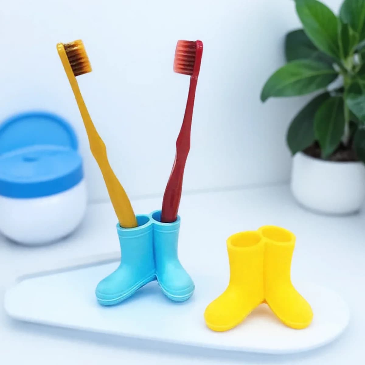 Cartoon Mini Cute Couple Porta spazzolino Piccoli stivali da pioggia Modellazione Organizzatore di stoccaggio per il bagno Accessori per il bagno di casa
