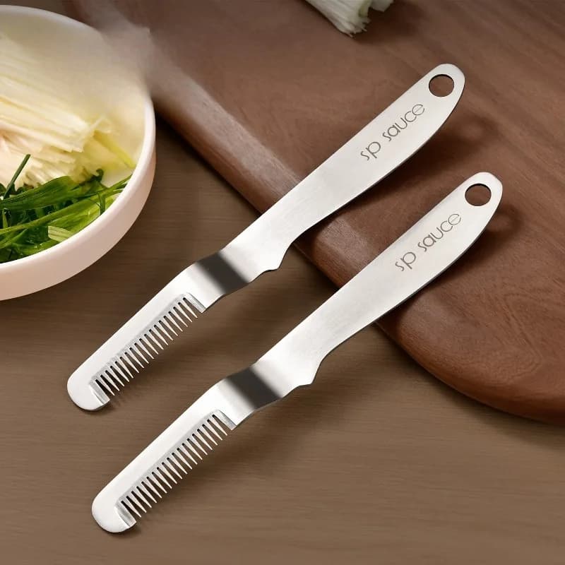 Nuovo Utensile da Cucina in Acciaio Inox 304, Coltello per Affettare a Fili, Tritaverdure, Grattugia per Cipolle e Verdure