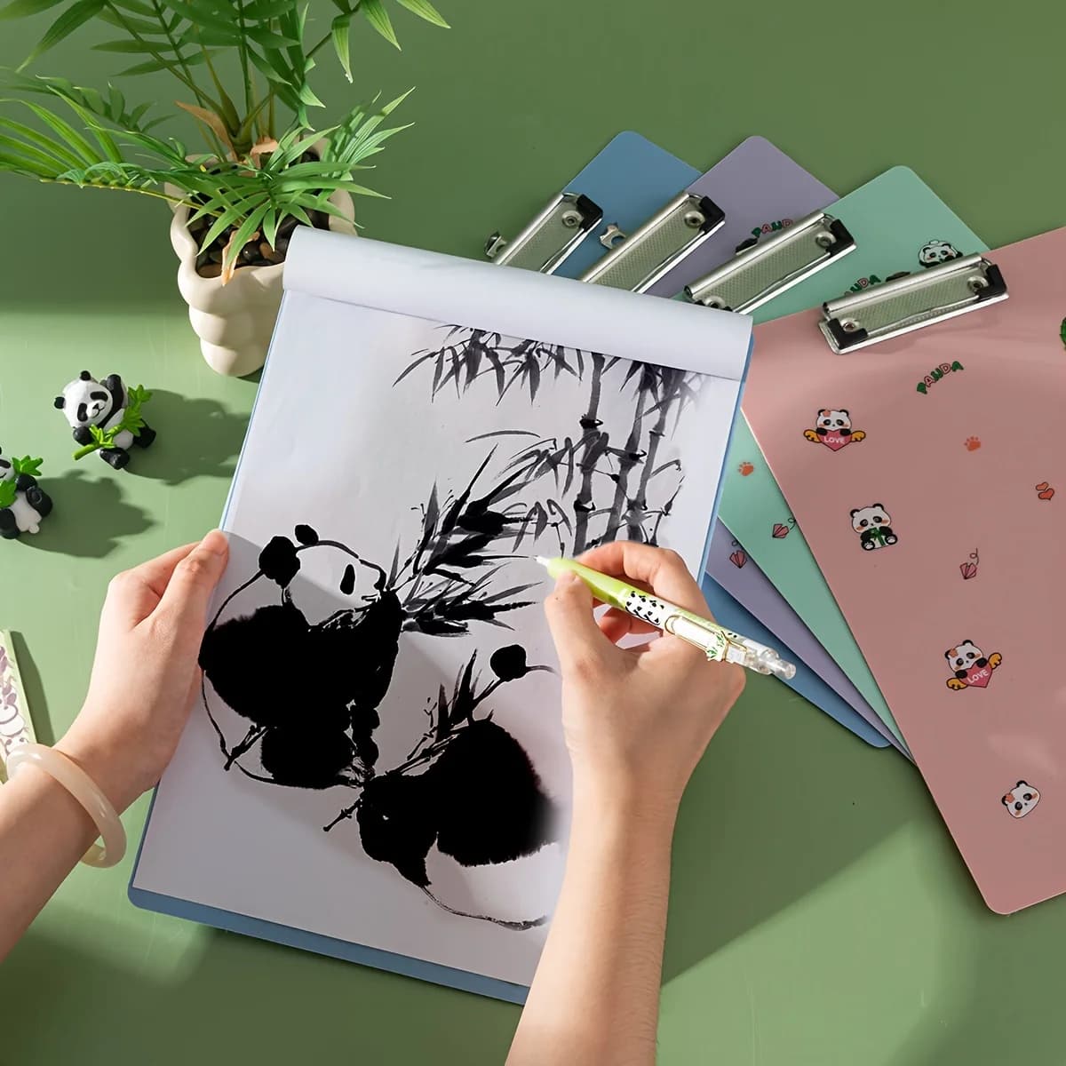 Blocco rigido per scrittura di cartoni animati per studenti A4, cartella per informazioni sulla carta di prova di file Cartella per appunti di grandi dimensioni, cartella per appunti stazionaria Forniture per ufficio
