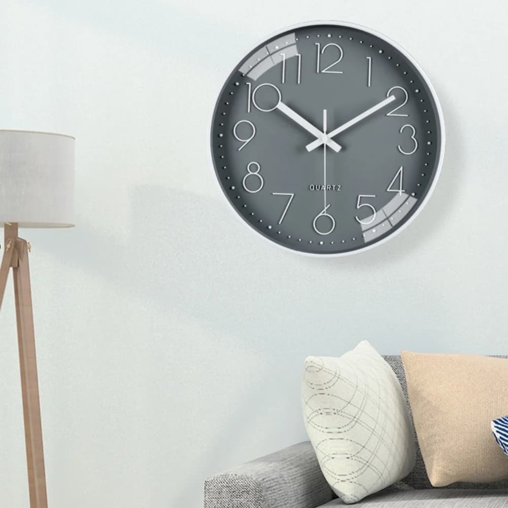 Silent wall clock with large numbers Battery quartz movement Tempered glass dial for domestic use and office 30 cm