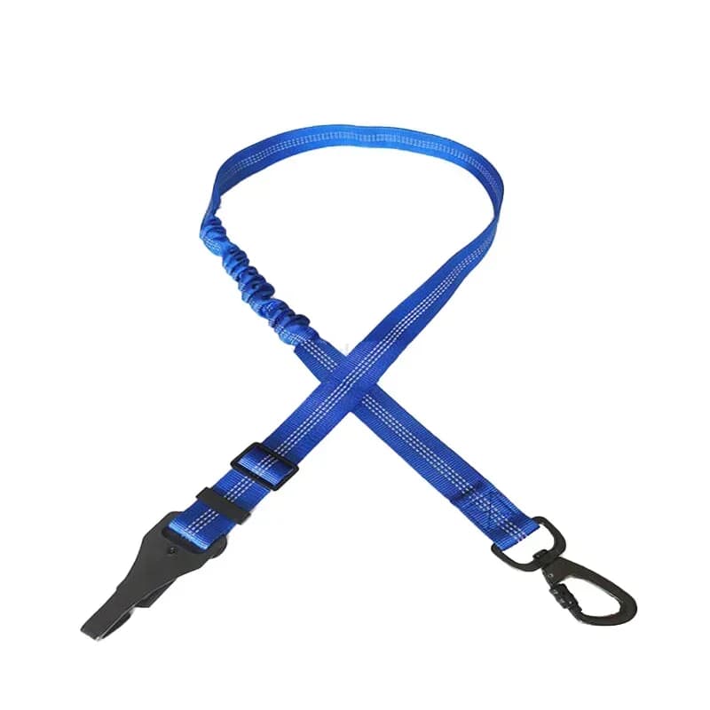 Safety belt for dogs Car harness 3 in 1 for dogs Pets Adjustable safety belt Reflective elastic cord with clip hook Closure and buckle