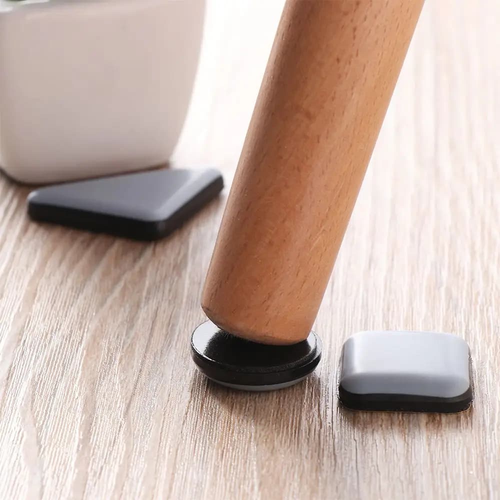 Cuscinetti Adesivi Antiscivolo Resistenti all'Usura per Gambe di Mobili, Divani e Tavoli, Protezione Pavimento Antirumore