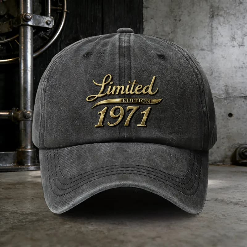 A Water-Washed Hat, a Must-Have Baseball Cap for Men Related to The Limited Edition 1971, a Fashionable Item for Women'S Daily W