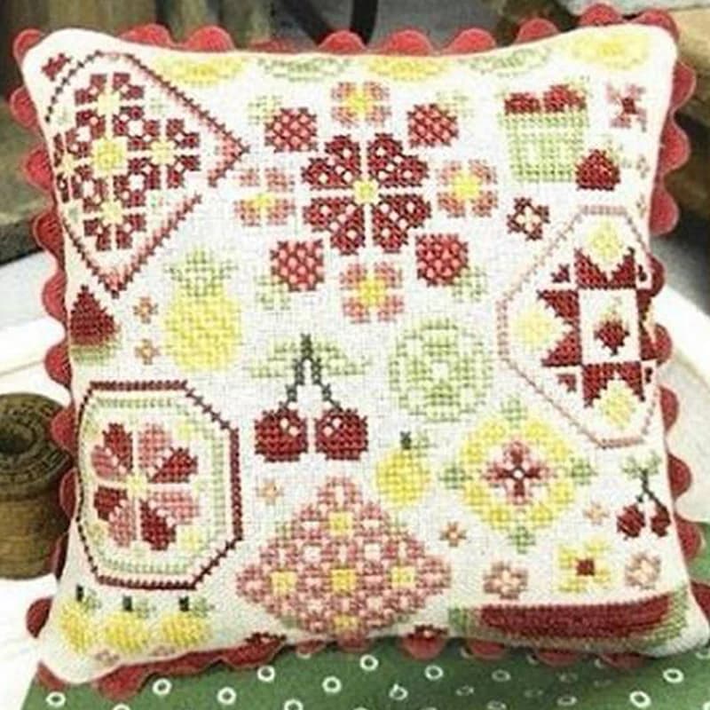 ZC217 Cross Stitch Kits Cross-Stitch Embroidery Sets Needlework Set Threads Pin Needle Cushion Biscornu Counted Cross-Stitching