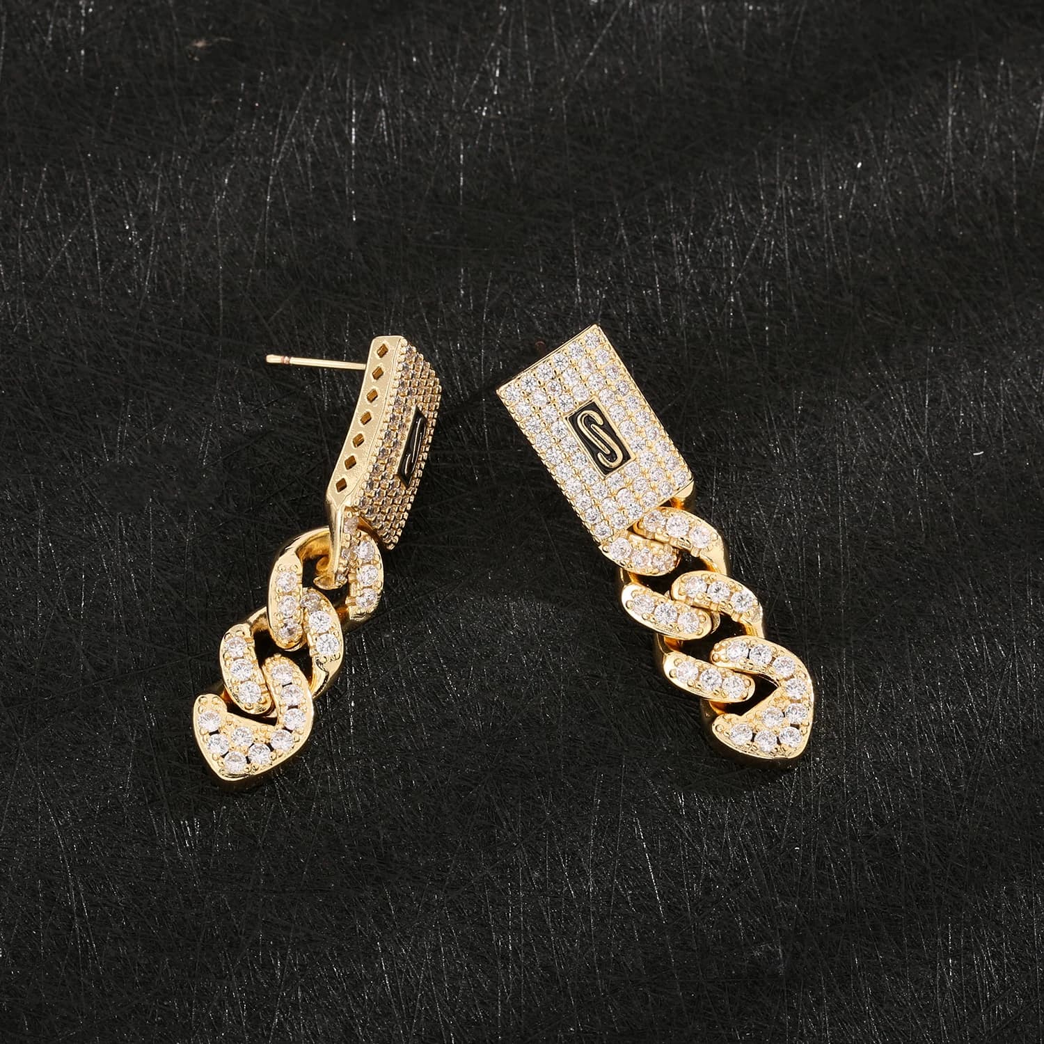 Orecchini da donna Monaco placcati in oro moda larghezza gioielli 11 mm lunghezza 44,5 mm spessore 4 mm supporto all'ingrosso