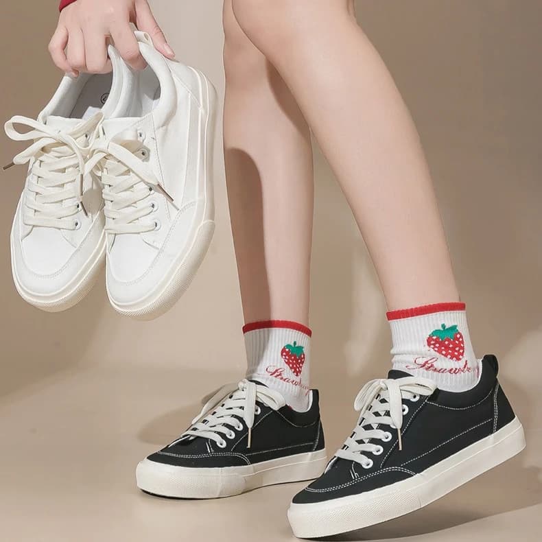 Classic white sneakers, new spring style, versatile casual women's shoes, low-top sneakers, canvas shoes, white shoes