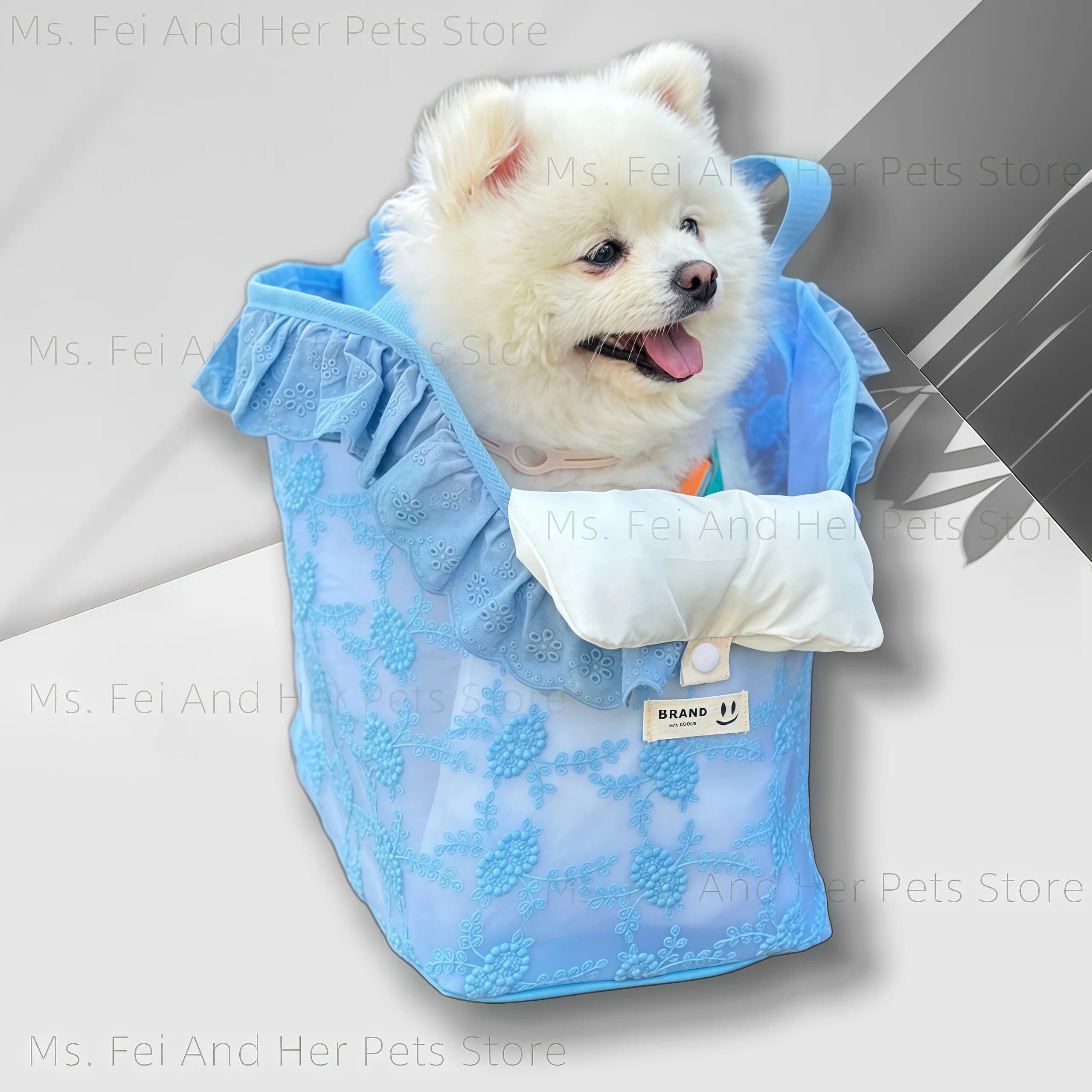 Portable Breathable Puppy Dog Cat Carrier Bag One-Shoulder Handbag Summer Travel Outdoor Pet Transport Basket for Small Poodle