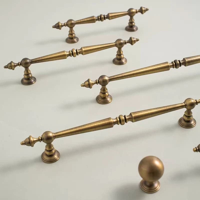 Maniglie a T in Ottone Massiccio con Linee Verticali, Stile Vintage Europeo, per Cassetti, Camere da Letto, Cucine e Armadietti per Scarpe