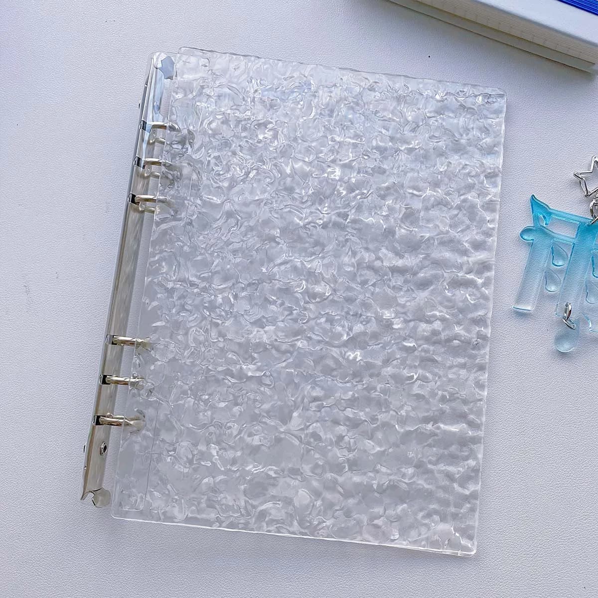 Quaderno raccoglitore in acrilico A5 con ondulazioni d'acqua per collezione di cartoline fotografiche Kpop Organizzatore di album trasparente trasparente a 6 fori
