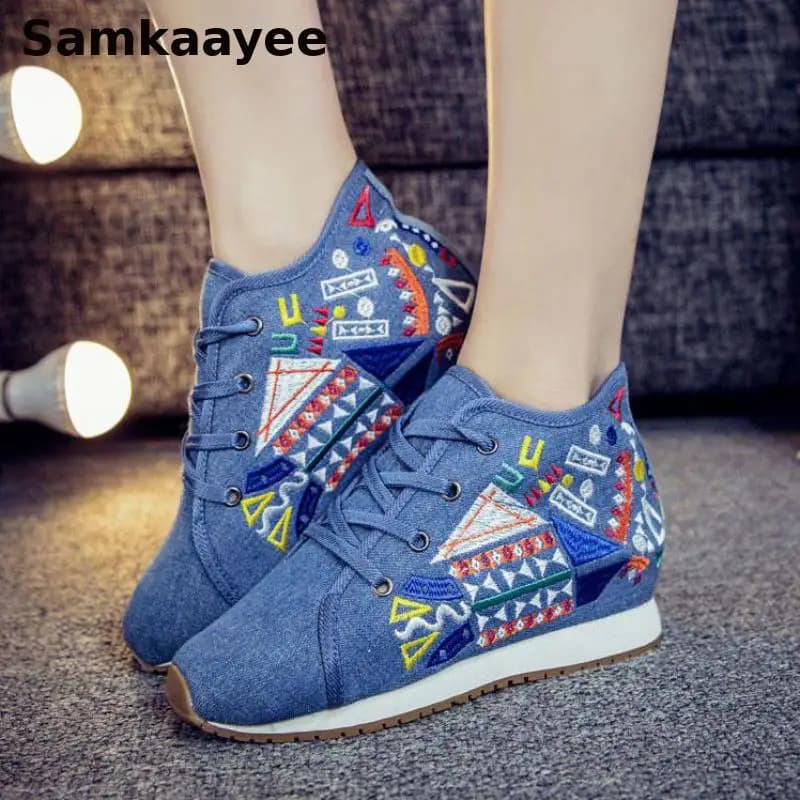 34-41 Scarpe casual da donna Primavera Autunno Sneakers di tela Zeppa con suola spessa Ricama scarpa Calzature traspiranti che aumentano l'altezza Y3