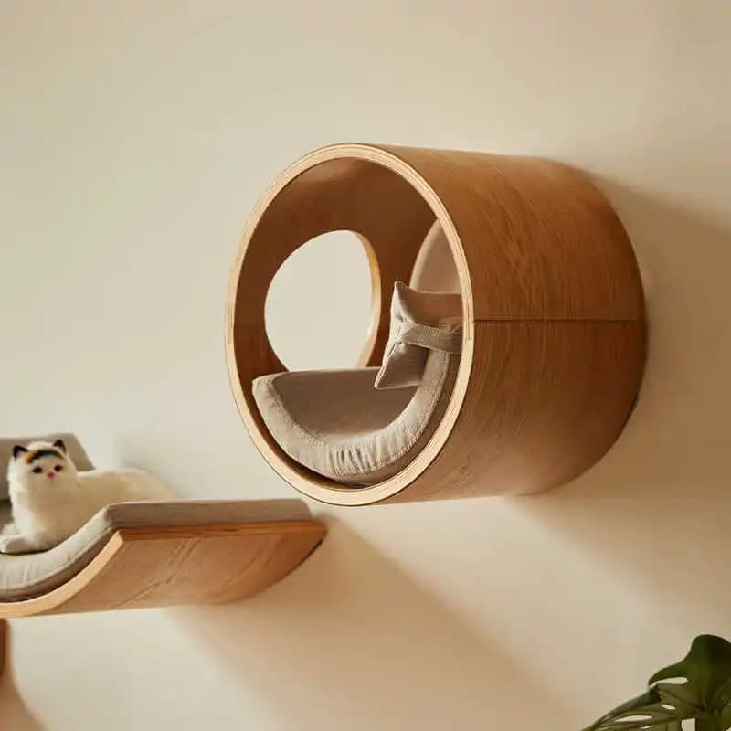 Cuccia per gatti in legno massello e struttura da arrampicata a parete, grotta solare per uso tutto l'anno, design salvaspazio con imballaggio in cartone