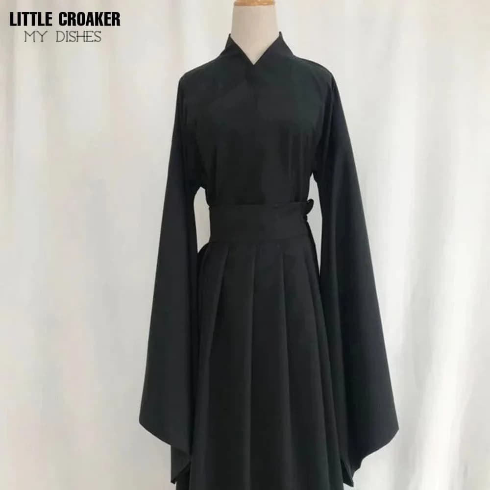 Abbigliamento Tradizionale Cinese: Completo Intimo Bianco e Nero per Donna e Uomo - Top, Gonna e Maglia a Maniche Larghe per Uso Quotidiano