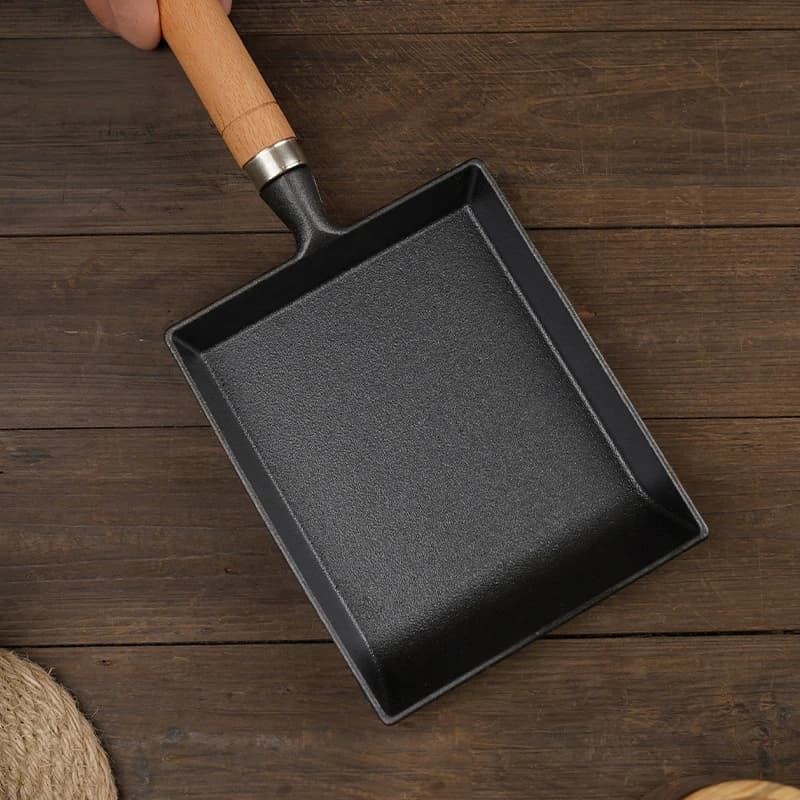 Mini Square Cast Iron Non-Stick Japanese Tamagoyaki Omelette Household Egg Frying Pan, Multifunctional Kitchen Breakfast Cooking