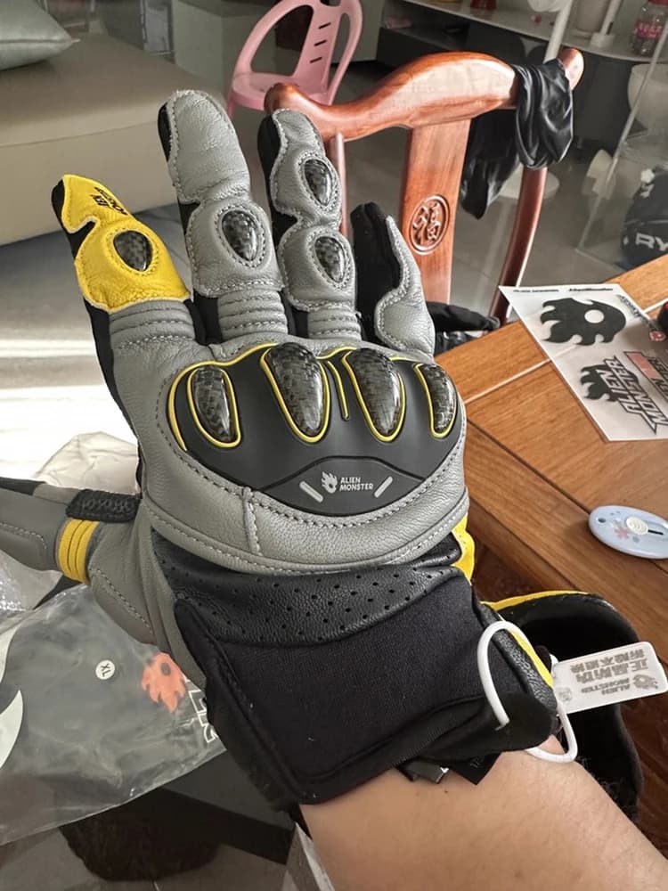Guanti sportivi da moto da motocross Anti-caduta Equitazione Motobiker Enduro Accessori in vera pelle di carbonio Protezione Guanto da ciclismo