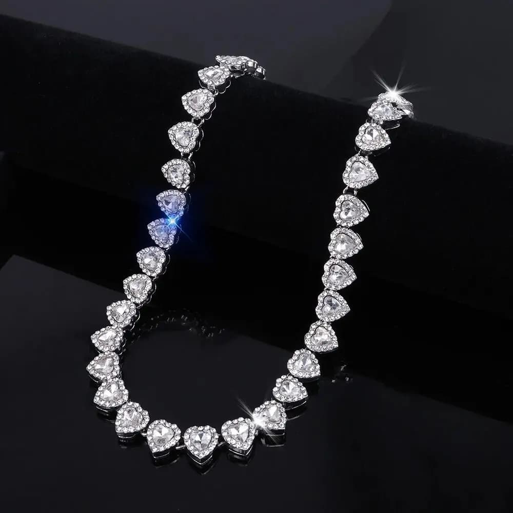 Collana con ciondolo a cuore in strass resistente, in lega, con catena da 20/45 cm, braccialetto alla moda, gioielli scintillanti a forma di cuore per feste rock