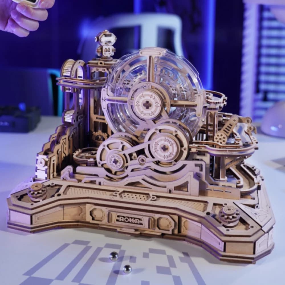 Robotime Rokr Pinball Model Gear Ball Challenge 3D Wooden puzzle model kit to build gift idea for DIY table games for men and women -EGC