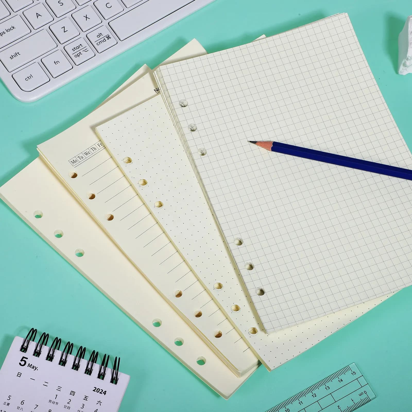4 Pezzi di Ricambio per Quaderni A5, Fogli Spessi per Planner, Inserti per Raccoglitori, Pagine a Righe, Punteggiate e a Griglia