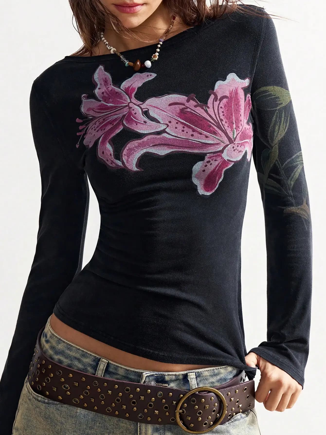 T-shirt floreale a maniche lunghe con spalle scoperte Boho per donna, top corto casual