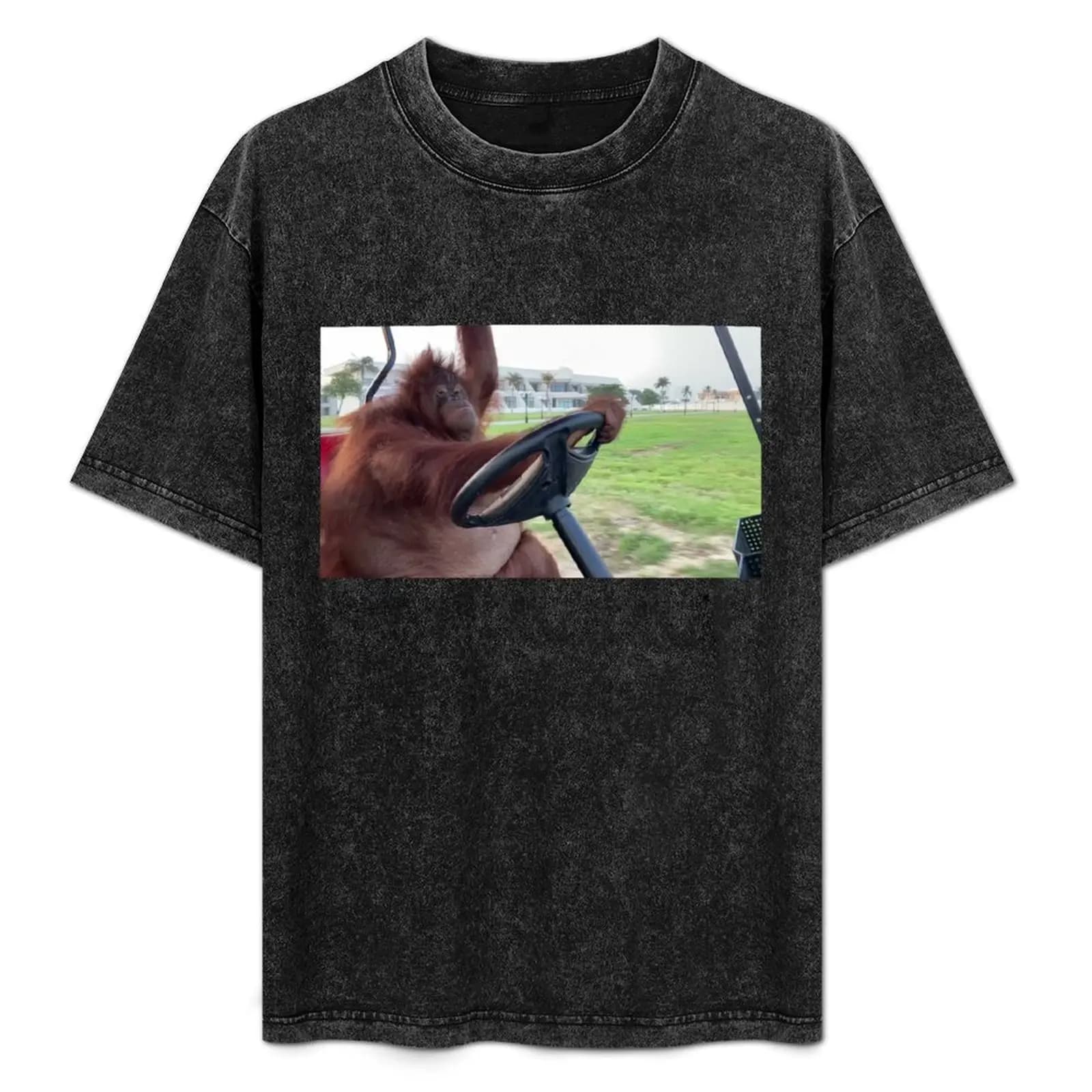 T-shirt Orangutan Driving Golf Cart T-shirt a maniche corte antipiega