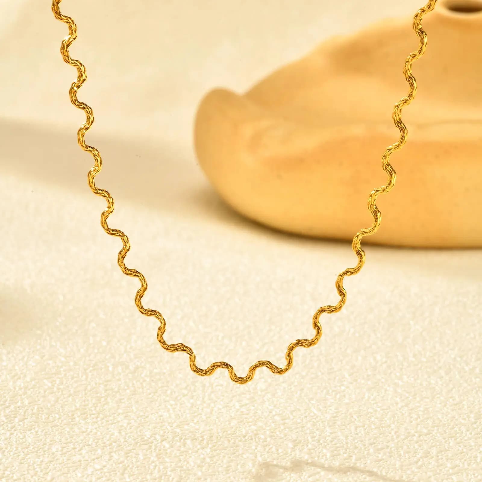 Stainless Steel Wave Choker Necklace for Women, Waterproof Stainless Steel Link Clavicle Necklaces