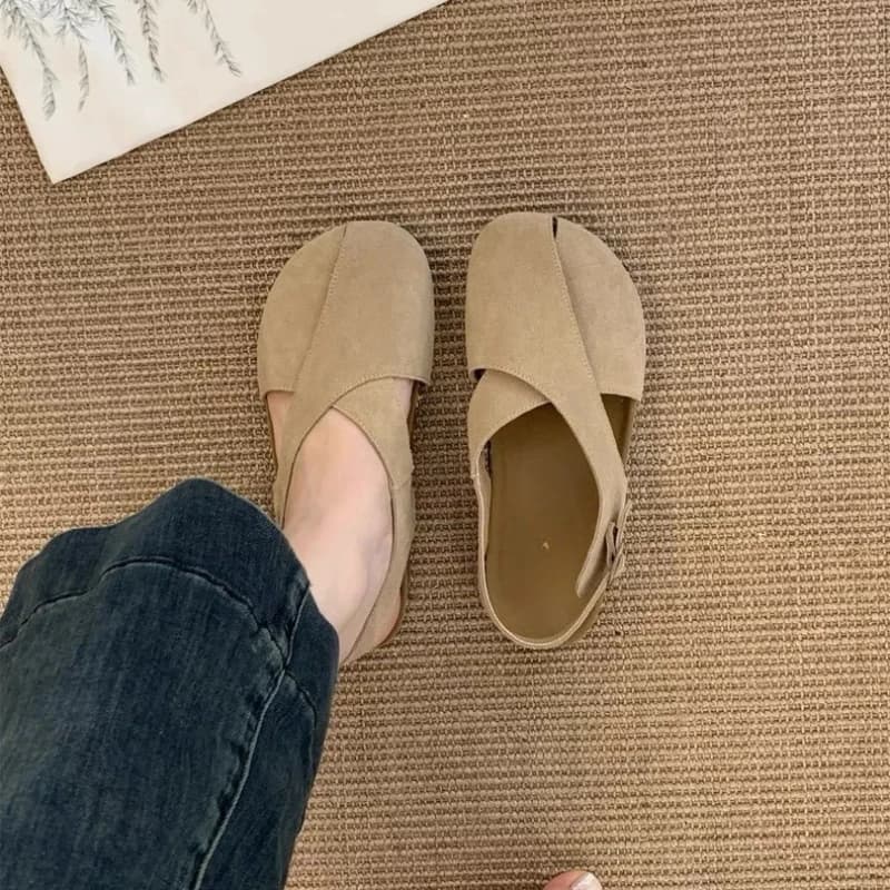 2025 Nuove donne Sandali firmati Scarpe da ginnastica piatte con tacco basso Mocassini gladiatore casual Slip-on Mocassini comodi primavera estate