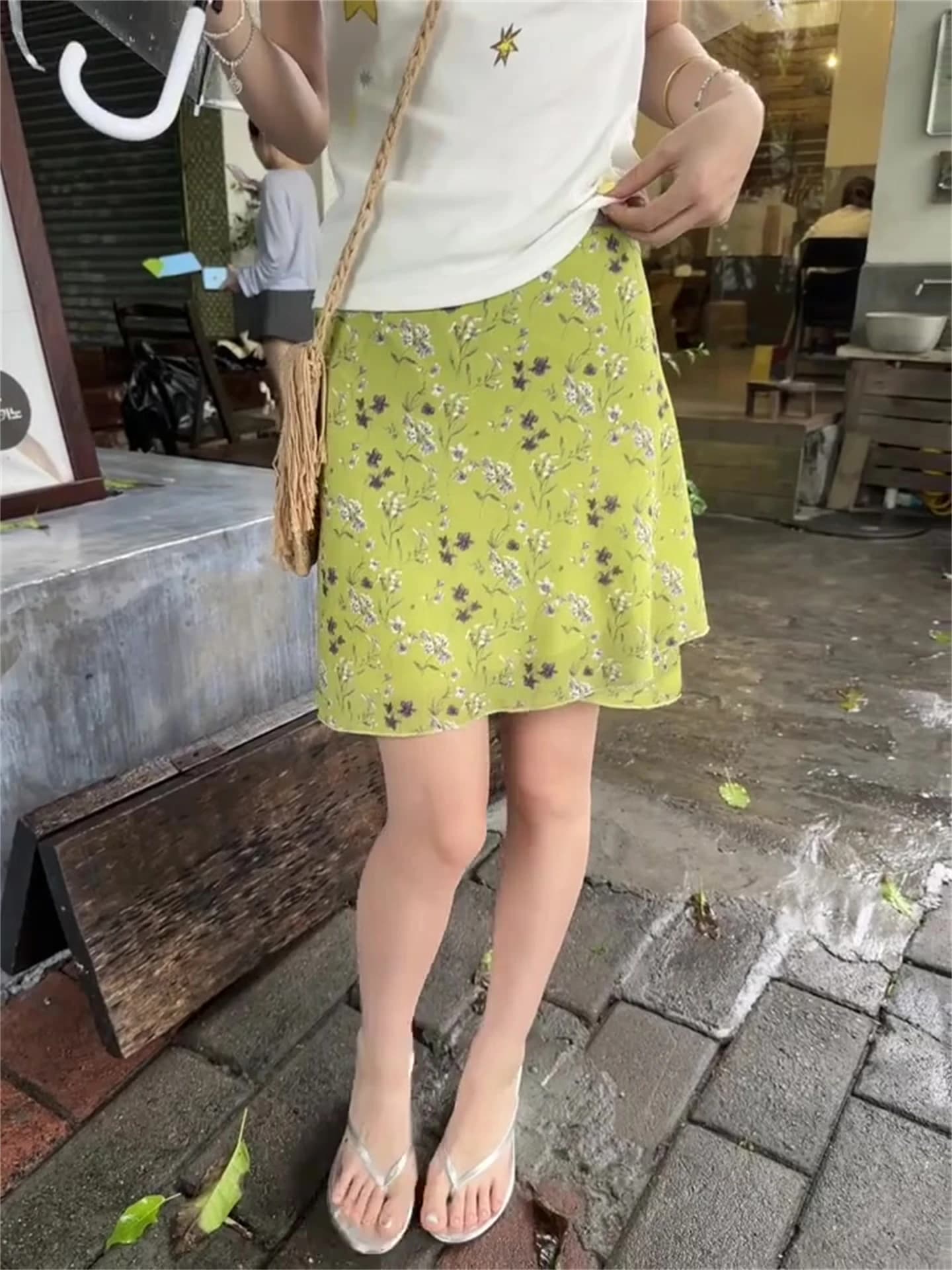 Gonna estiva verde floreale a trapezio asimmetrica con cintura, a mezza lunghezza, da donna, taglie forti, design snellente, a cinque quarti