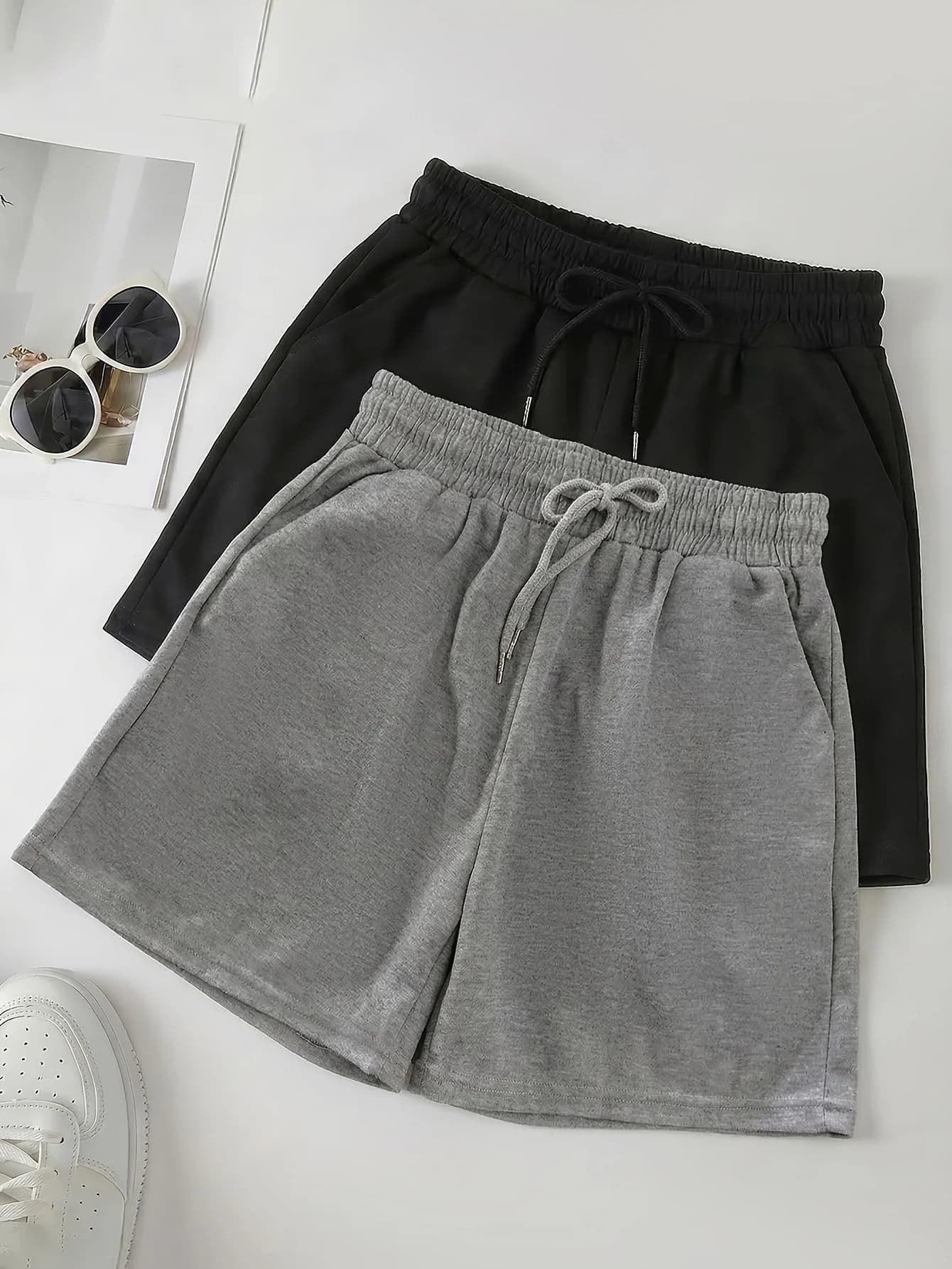 2 Pezzi Pantaloncini da Donna Casual in Maglia Tinta Unita con Doppie Tasche per Corsa, Sport, Tennis, Badminton, Golf, Palestra