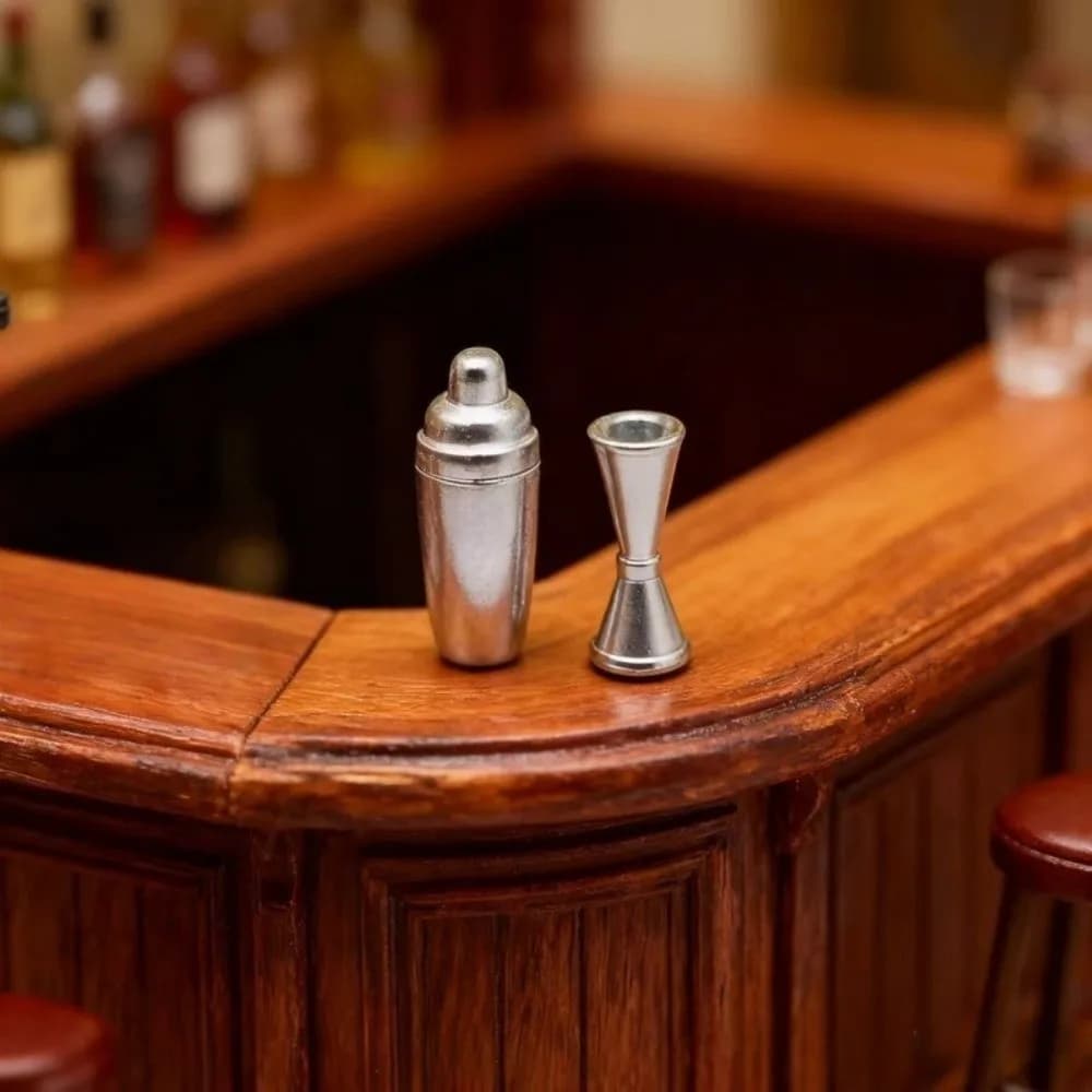 5pcs/set 1:12 Scale Miniature Beer Tap Set Dollhouse Decor Micro Beer Mug & Cocktail Shaker Model 1:12 Scale Dollhouse Decor