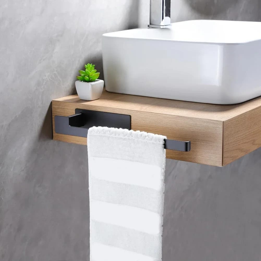 Portasciugamani versatile Portasciugamani in acciaio inossidabile Organizzazione bagno Finitura nera opaca Organizzazione multipla asciugamani