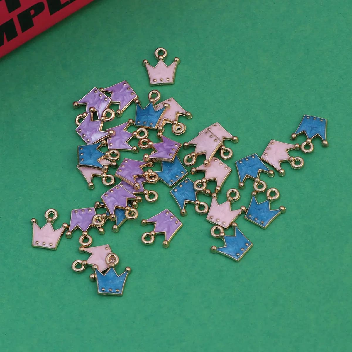 30Pcs Mini Alloy Crown Pendants Multi-Color DIY Jewelry Making Necklace Bracelet Earring Charm Keychain Ornament Accessories