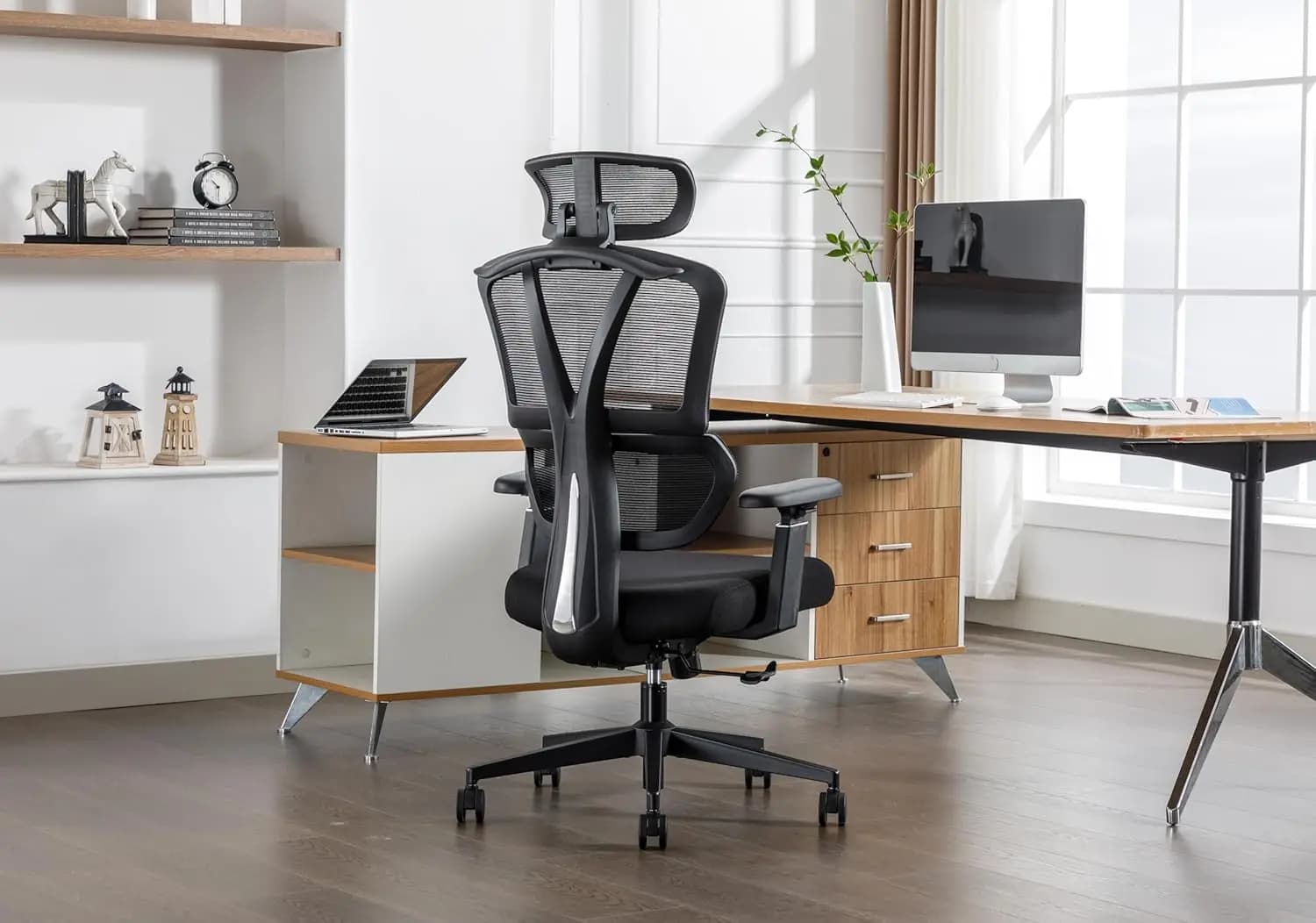 Sedia da Ufficio Ergonomica in Rete con Schienale Alto, Supporto Lombare, Poggiatesta Regolabile, Braccioli 3D, Personalizzabile