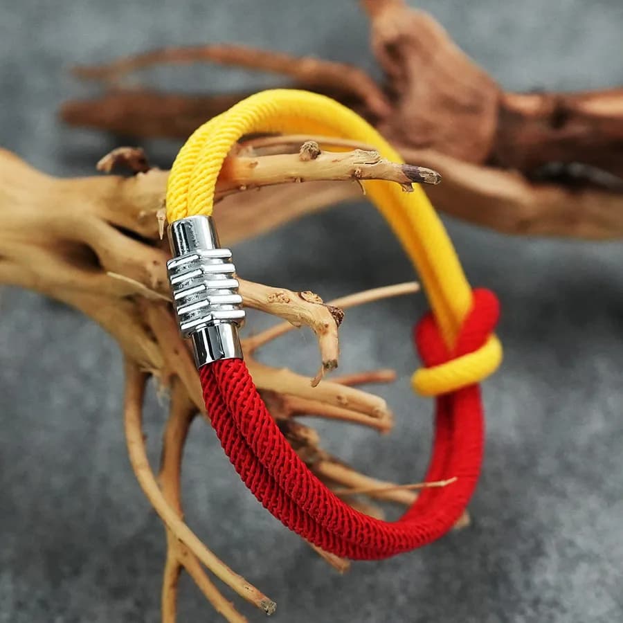 Braided Rope Bracelets for Men Magnetic Clasp Adjustable Knot Rope Braclet Red Yellow Two Color Braslet Survival Jewelry