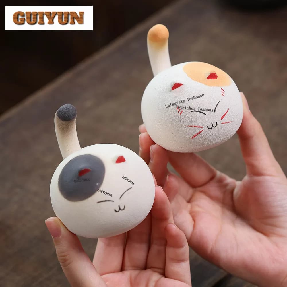 Yixing Purple Clay Lucky Cat Tea Pet Elegant Exquisite Miniatures Tea Figurine Play Toys Tea Statue Ornaments Craftsmanship