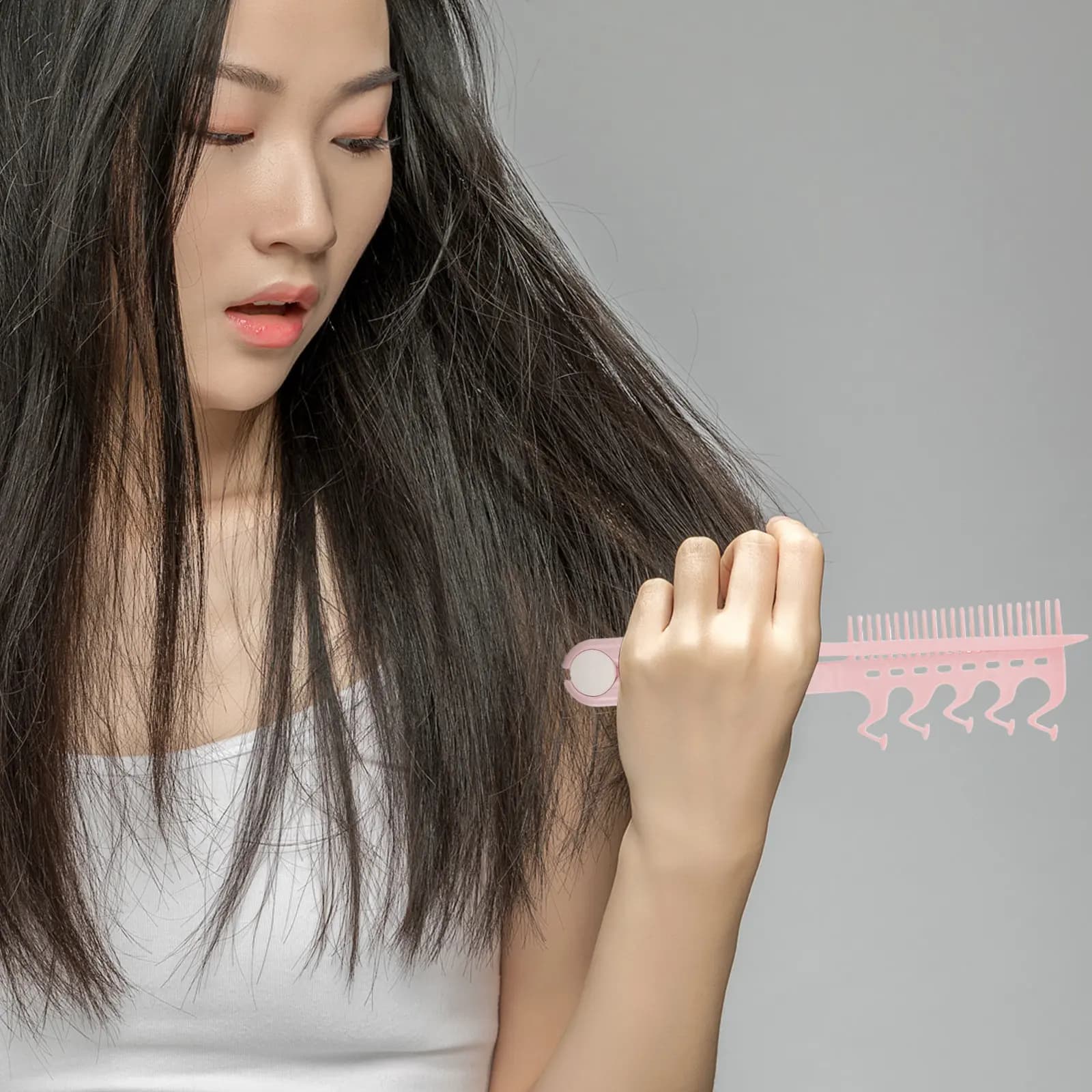 3Pcs Foldable Travel Comb V Shape Styling Hair Straightener Heat Resistant Anti Static Compact for Women on The Go Flat Iron Use