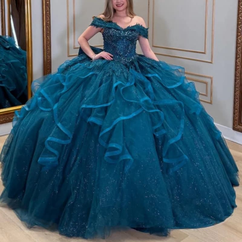 Abiti Quinceanera lucidi turchese con spalle scoperte Abito da ballo dolce 16 Abito con perline Fiocco di cristallo Tull a strati Festa di compleanno Vestido